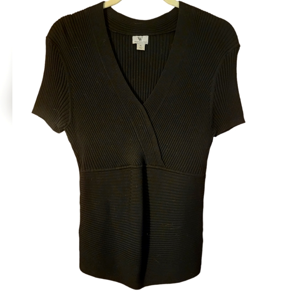 Womens fitted sweater top